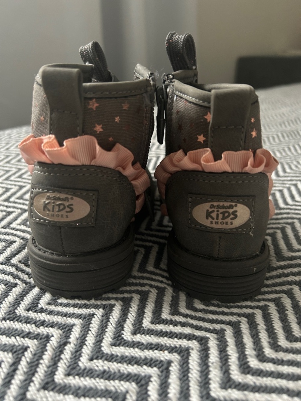 Dr. Scholl's Gray Kids Ankle Boots with Pink Star Detail and Ruffle